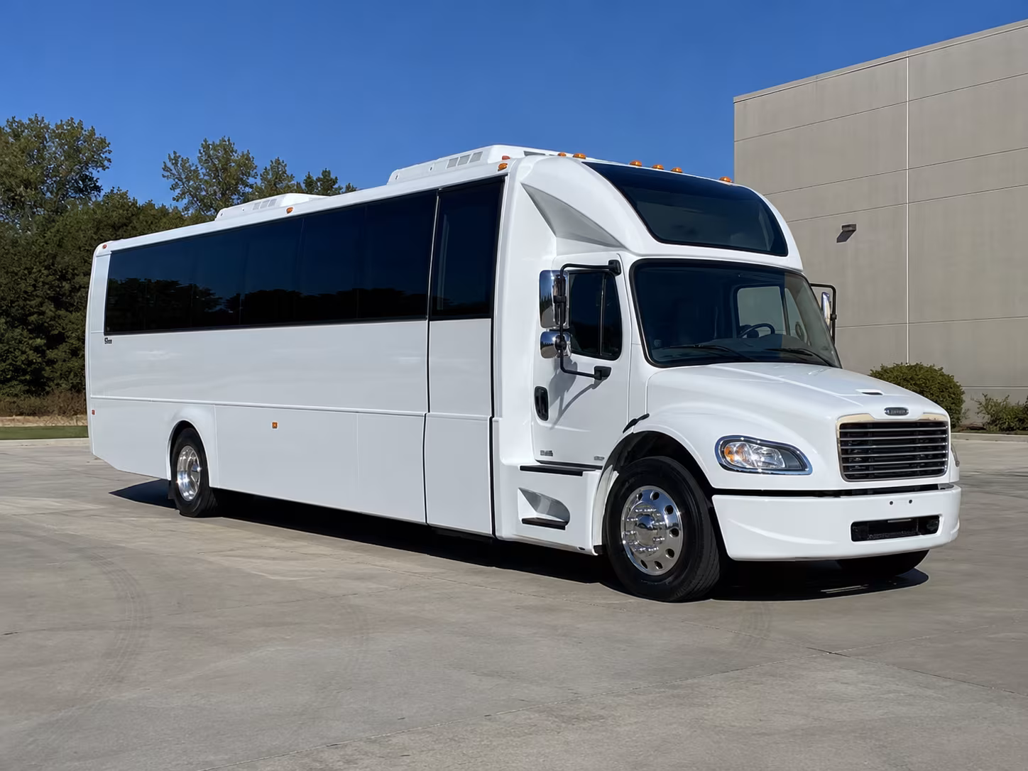 Hialeah Birthday, Sweet 16, & Quinceañera Party Bus Rentals